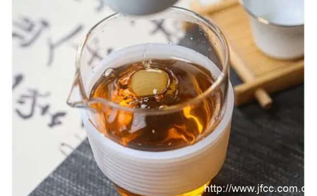老班章普洱茶和冰岛普洱茶的区别