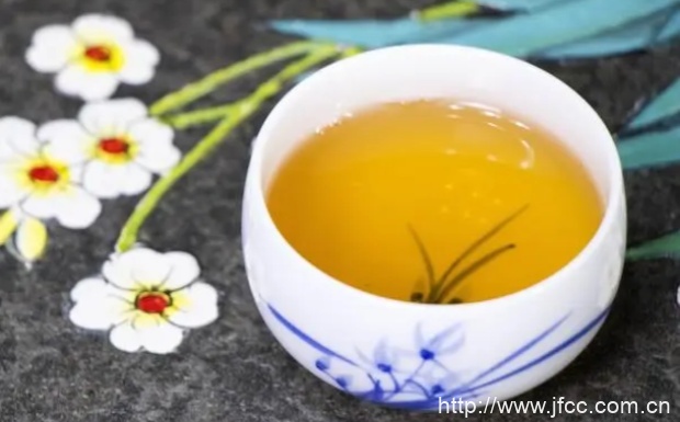 六堡茶和普洱熟茶的区别