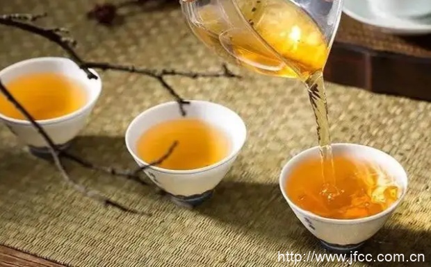 喝普洱茶的好处与坏处