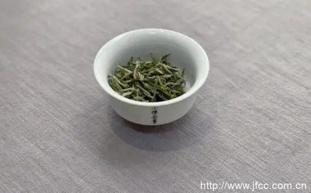 信阳毛尖明前茶价格