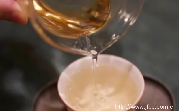黄山毛峰茶所透出的茶韵是什么