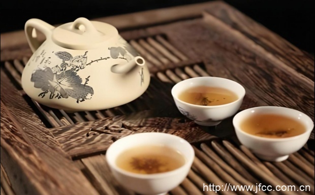 喝竹叶茶有什么好处和坏处